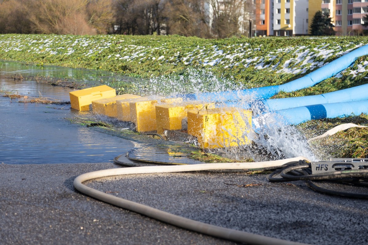 FOTO: Povodňové škody na Sliači sa naďalej rozširujú, foto 15
