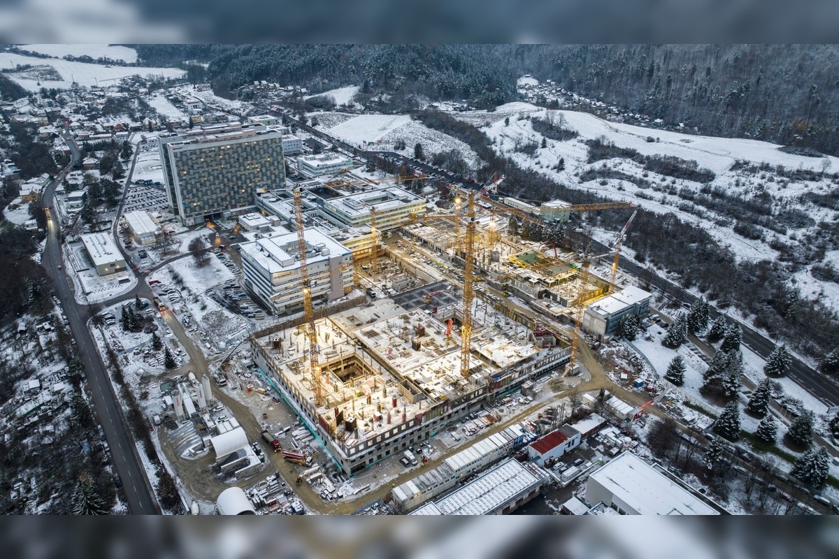 FOTO: Takto vyzerá výstavba novej nemocnice, foto 5