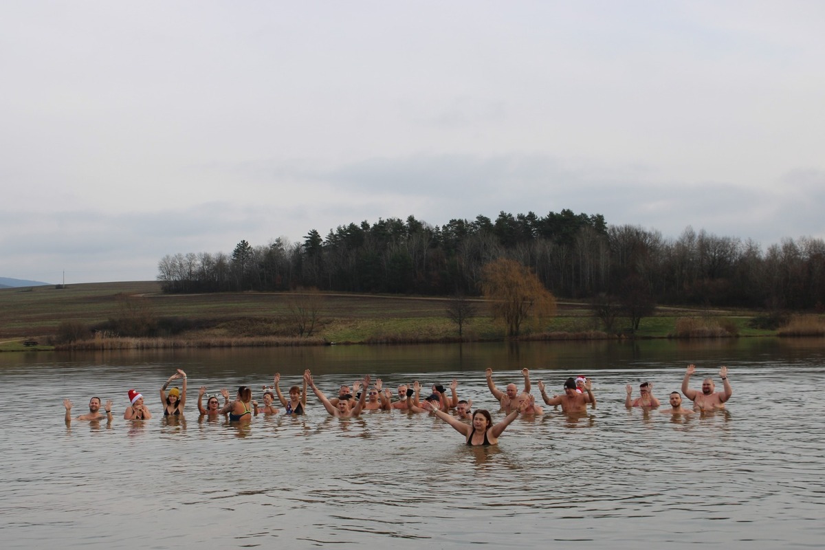 FOTO: Otužilecká akcia na Gemerských Tepliciach, foto 14