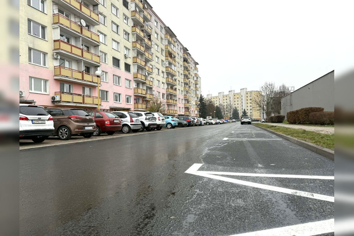 FOTO: Rekonštrukcia Pražskej ulice vo Zvolene je dokončená, foto 5