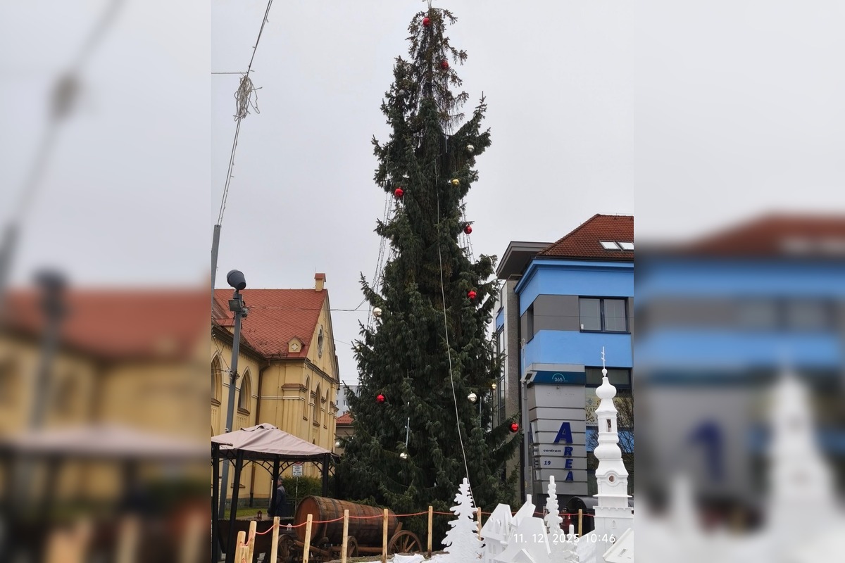 FOTO: Vianočná atmosféra na zvolenskom námestí, foto 5