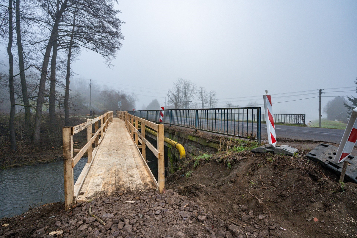 FOTO: Most nad Lutilským potokom v Žiari je pre dopravu úplne uzavretý, foto 10