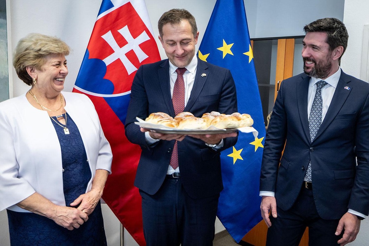 FOTO: Výroba tradičných Muránskych buchiet, foto 7