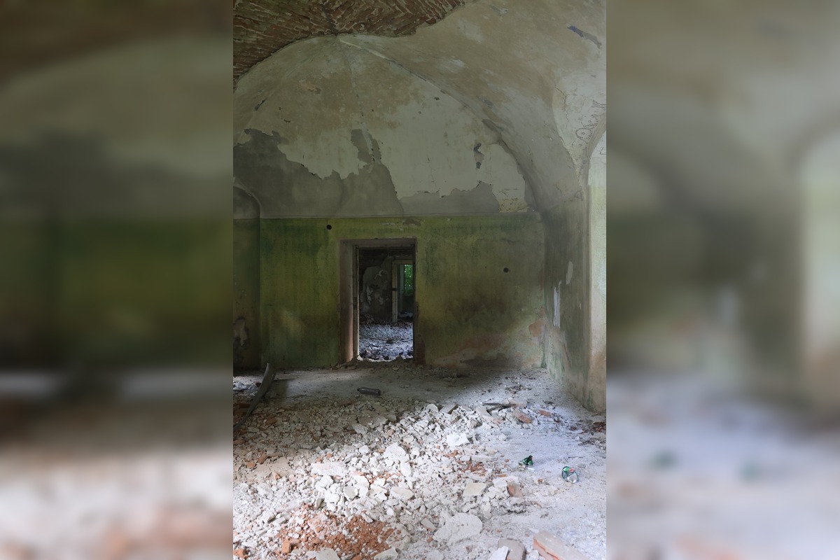 FOTO: Kaštieľ železiarov sa rozpadá pred očami, foto 5
