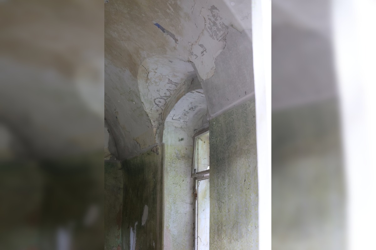 FOTO: Kaštieľ železiarov sa rozpadá pred očami, foto 8