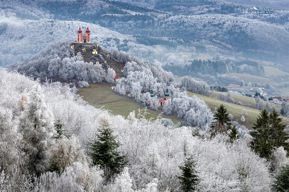 FOTO: Zamrznutá krása Banskej Štiavnice očami fotografa, foto 8