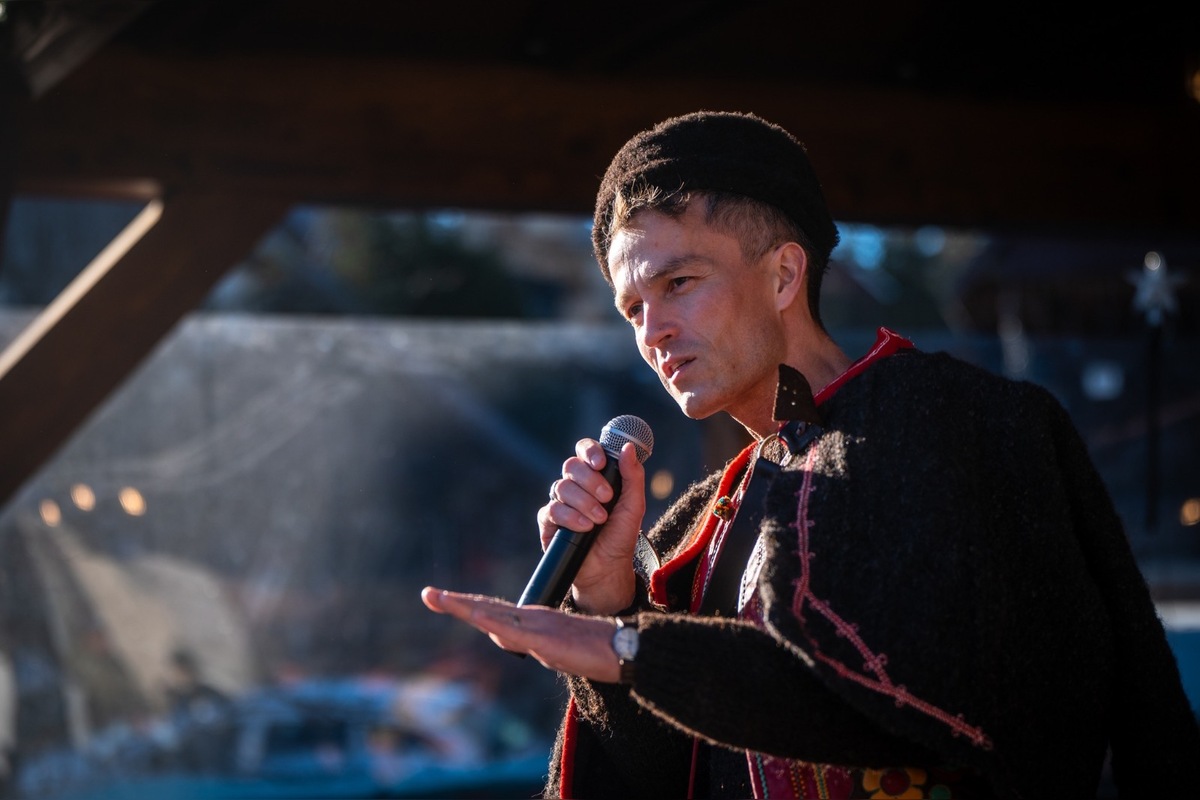 FOTO: Pastieri, betlehemy a koledy. Lom nad Rimavicou ožil starými vianočnými hrami, foto 5