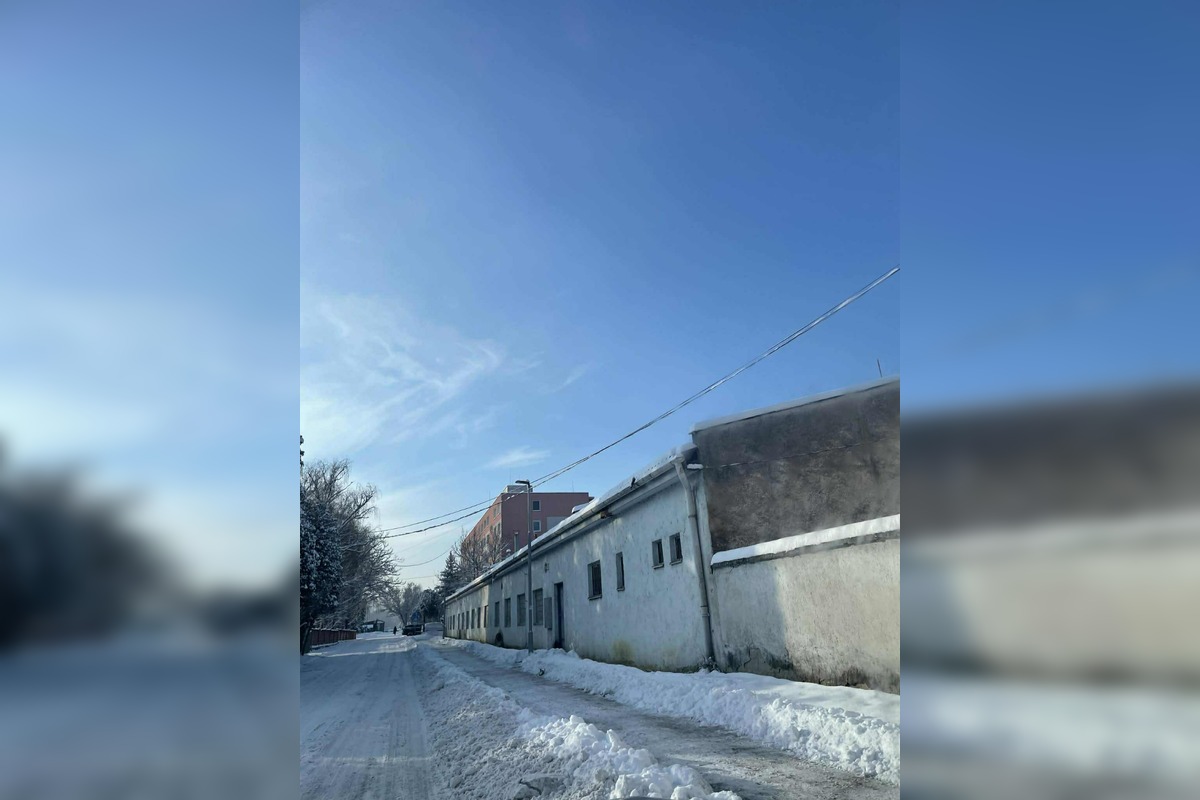 FOTO: V Lučenci napadlo veľké množstvo snehu, foto 3