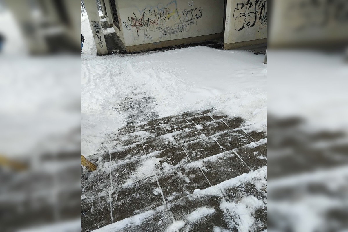 FOTO: V Lučenci napadlo veľké množstvo snehu, foto 7