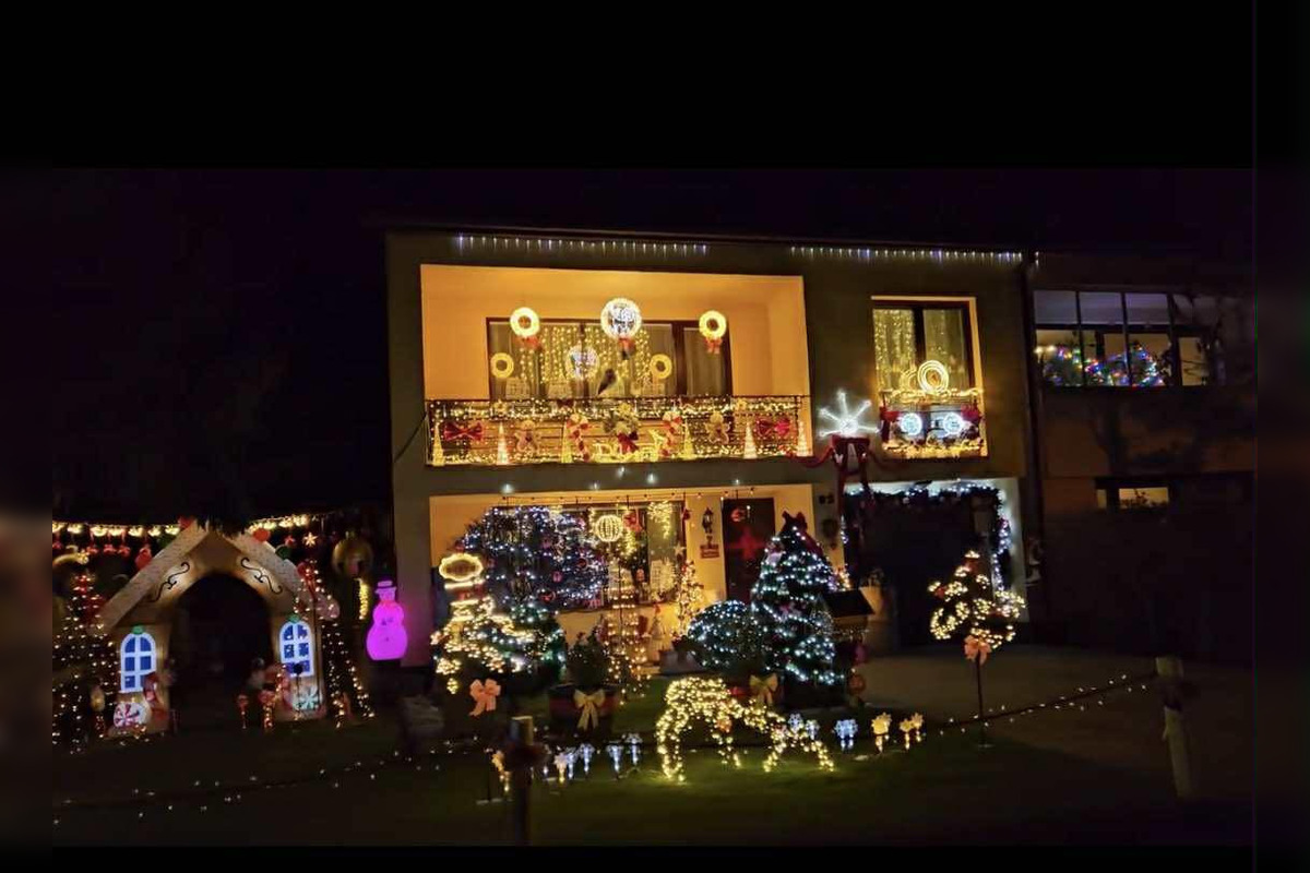 FOTO: Súťaž o najkrajšiu vianočnú výzdobu na Fončorde má už svojho víťaza, foto 5
