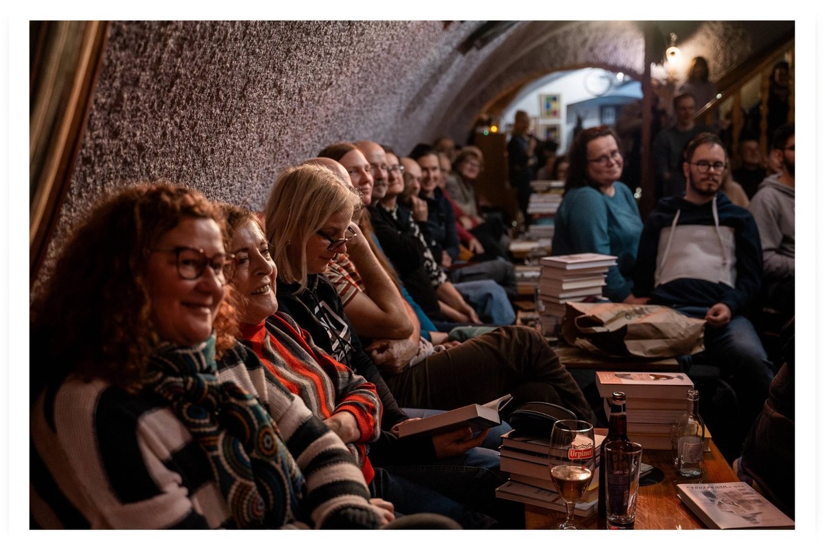 FOTO: Oslava 10 rokov kníhkupectva spojená s rozlúčkou, foto 7