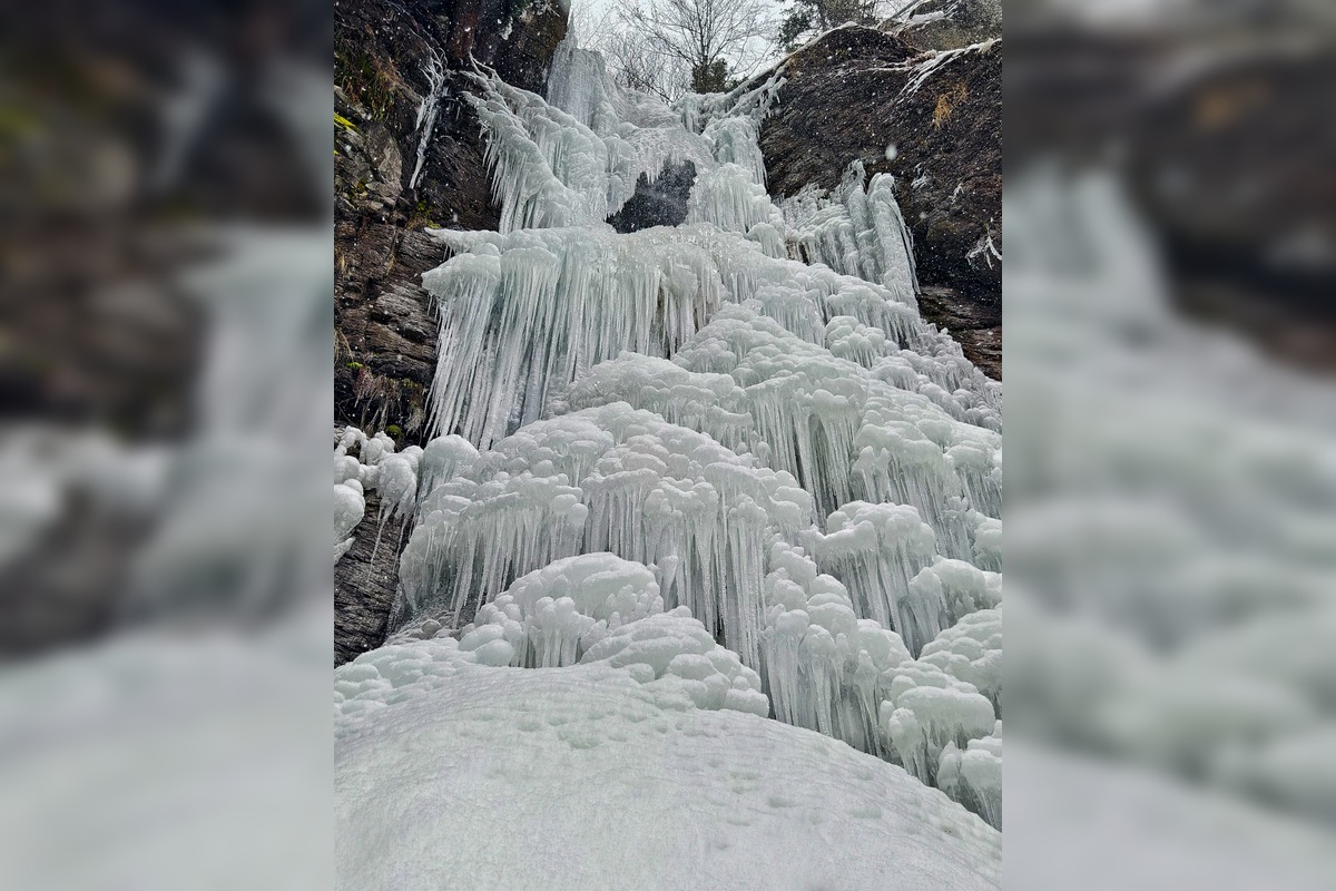 FOTO: Vodopád Bystrô v zime berie dych, foto 4