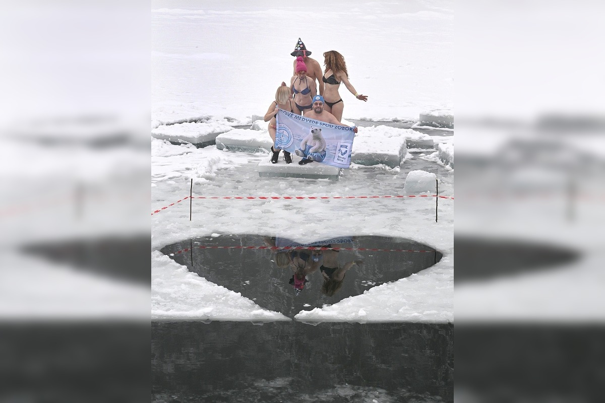 FOTO: Tajch Klinger zaplnili otužilci, foto 1