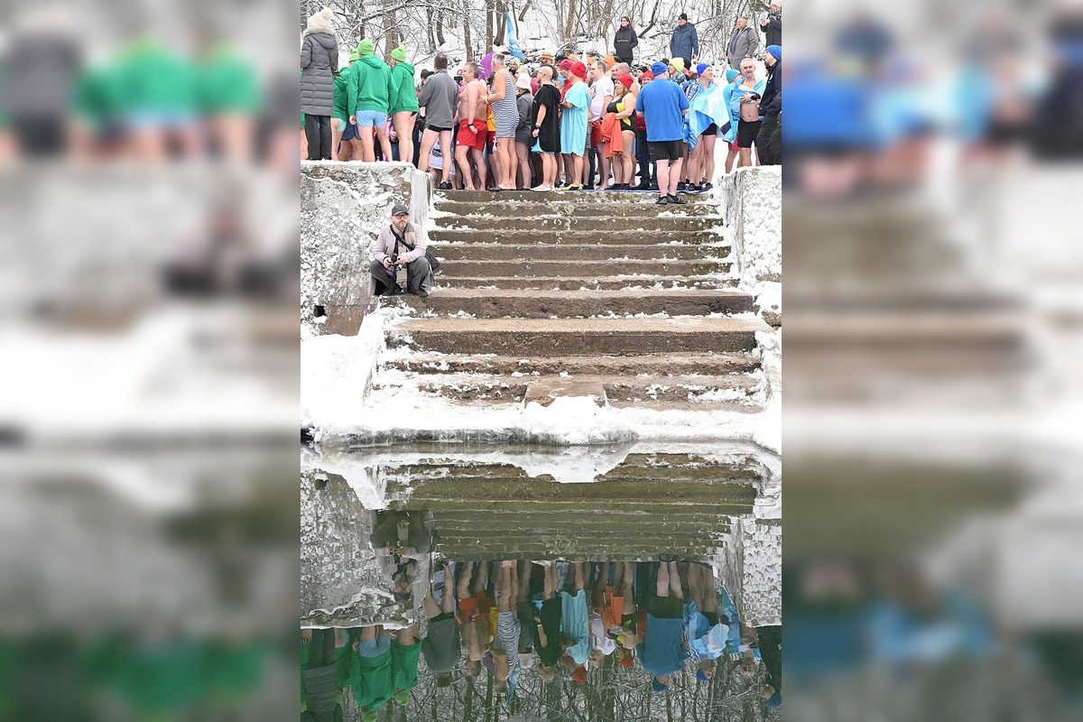 FOTO: Tajch Klinger zaplnili otužilci, foto 6