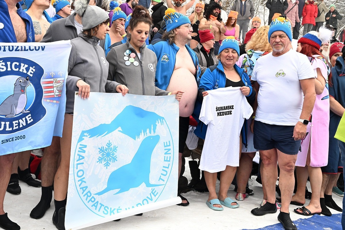 FOTO: Tajch Klinger zaplnili otužilci, foto 28