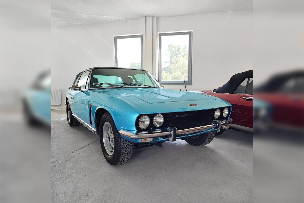 FOTO: Double Red Cars múzeum v Brezne, foto 9