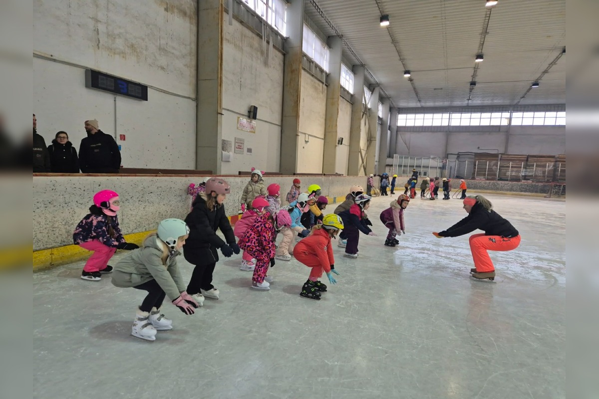 FOTO: Lyžiarsky sen školákov vo Zvolene sa stal realitou, foto 4
