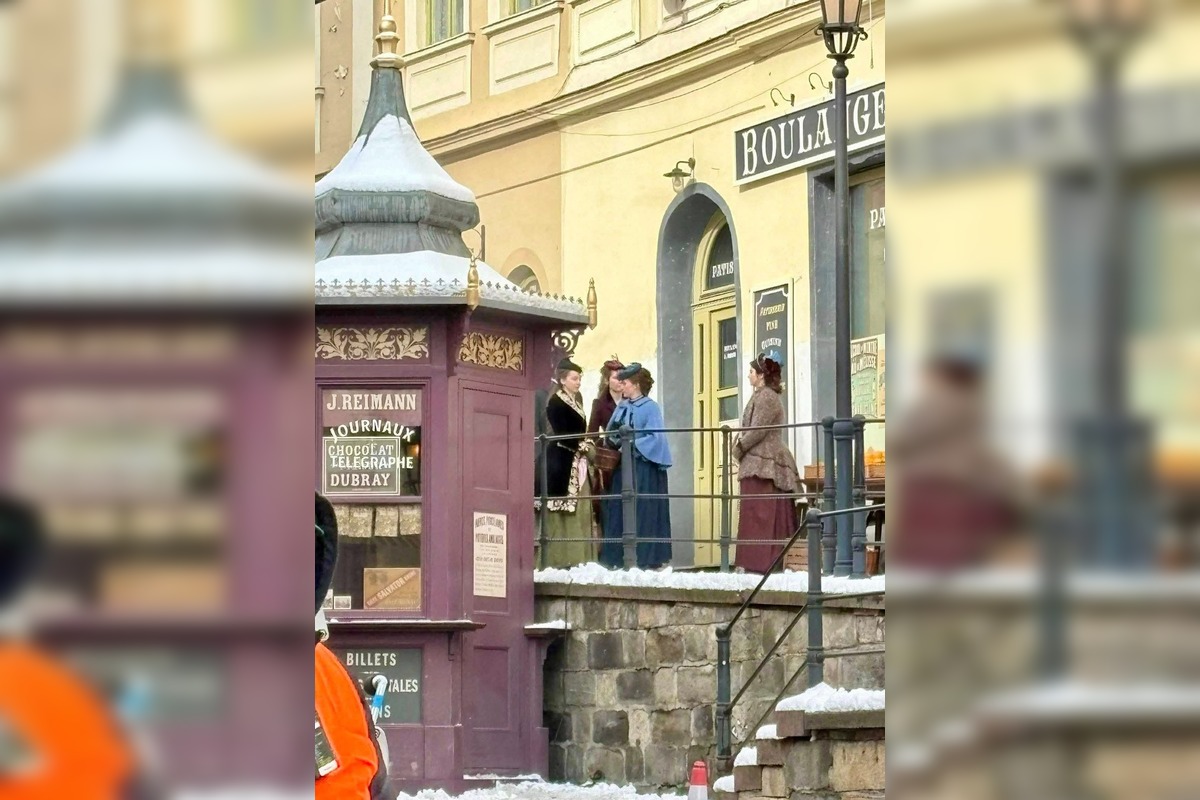 FOTO: Filmovanie zahraničného seriálu v centre Banskej Štiavnice, foto 2