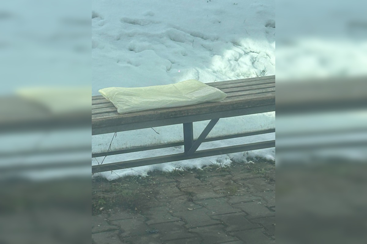 FOTO: Vankúše na zastávkach v Banskej Bystrici, foto 3