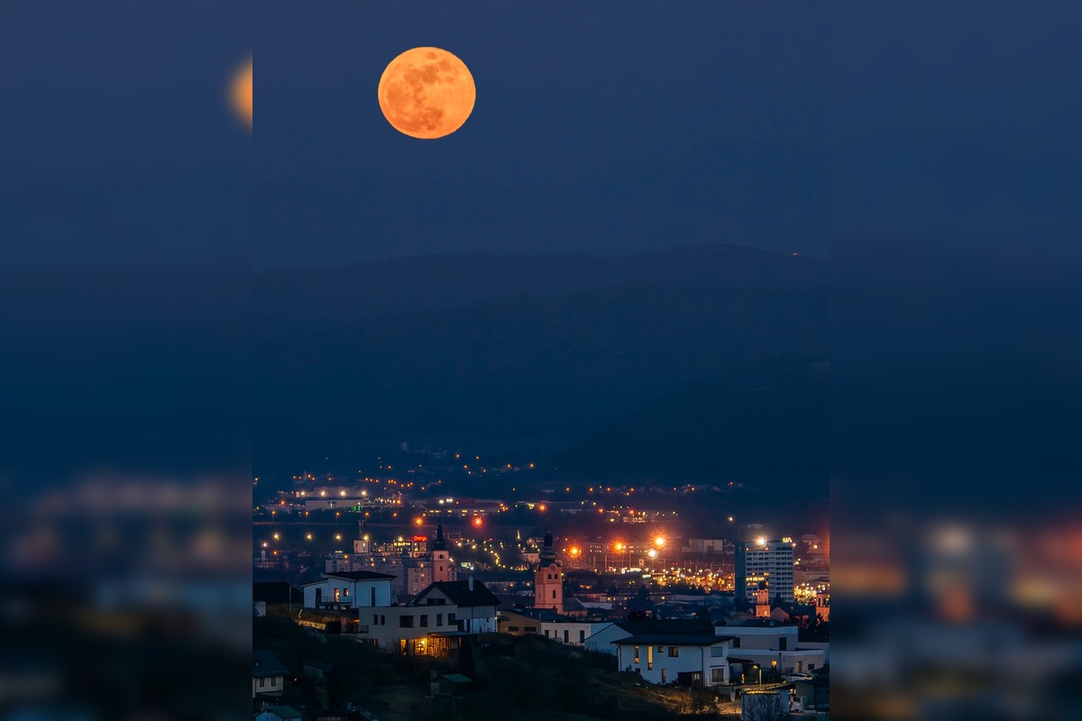 FOTO: Fascinujúci spln nad stredným Slovenskom, foto 12