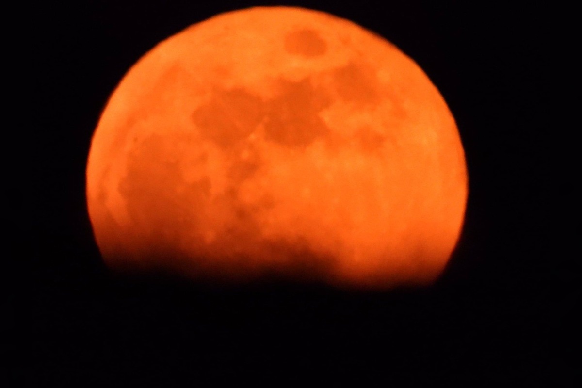 FOTO: Fascinujúci spln nad stredným Slovenskom, foto 11