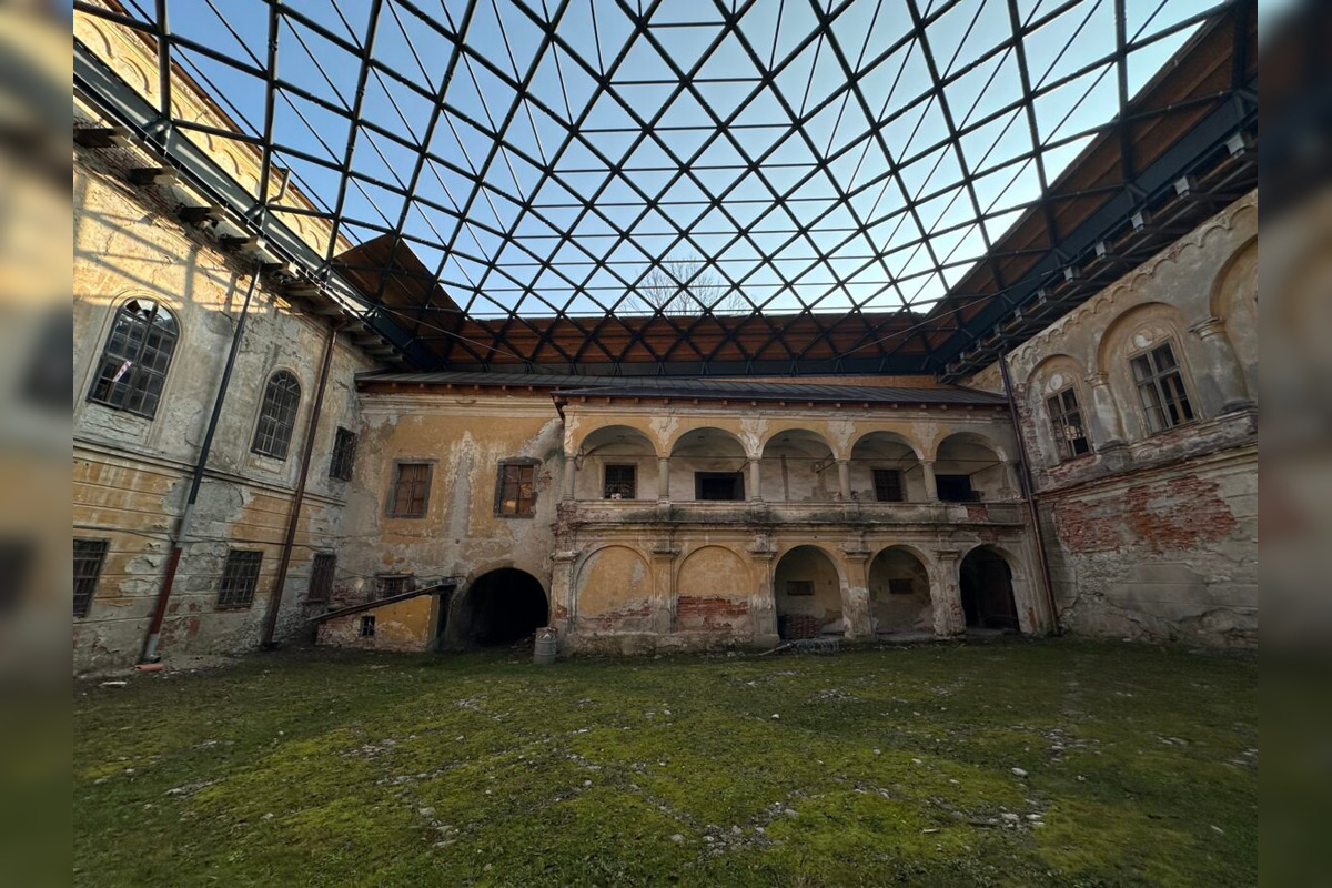 FOTO: Kaštieľ Radvanských sa vrátil do rúk mesta, čaká ho komplexná obnova , foto 6