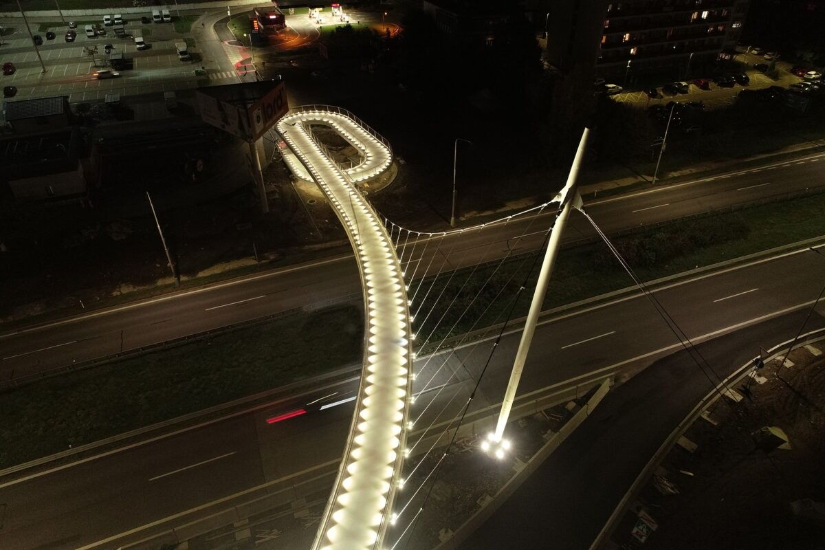 FOTO: Cyklomost ponad rýchlostnú cestu R1 v Banskej Bystrici, foto 6