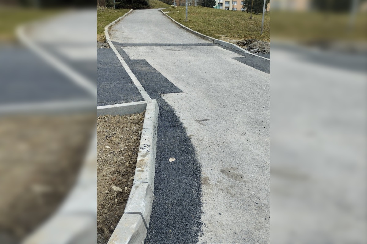 FOTO: Prebiehajúca rekonštrukcia v Sásovej, foto 5