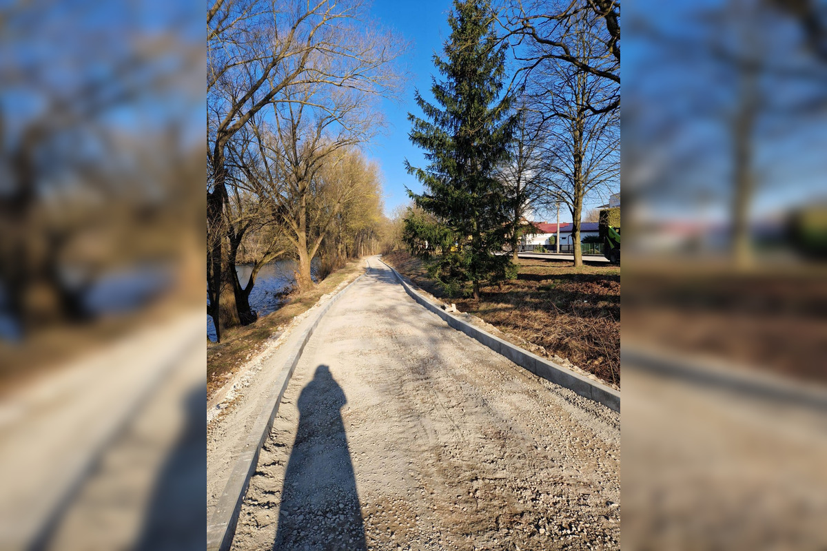 FOTO: Vo Vlkanovej vzniká cyklotrasa, pozrite si aktuálne zábery, foto 1