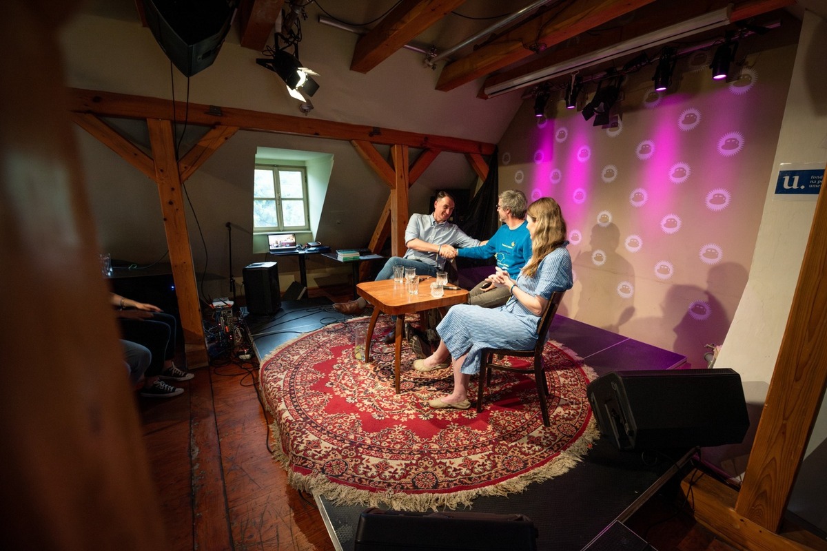 FOTO: Podujatia v Art Cafe v Banskej Štiavnici, foto 4