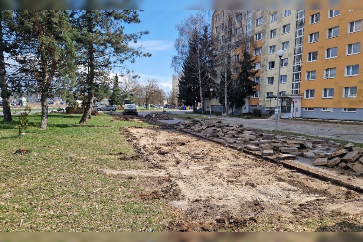 FOTO: Veľká rekonštrukcia na sídlisku Západ, foto 8