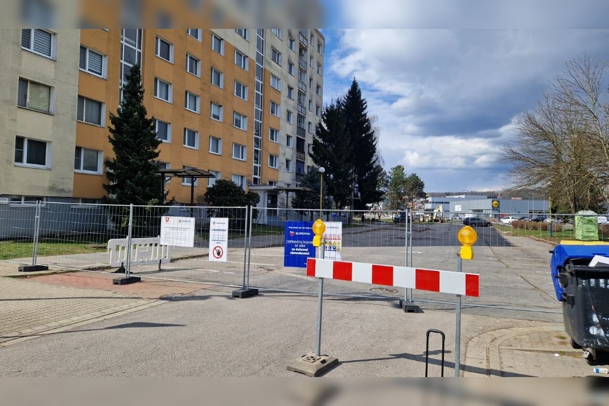 FOTO: Veľká rekonštrukcia na sídlisku Západ, foto 9