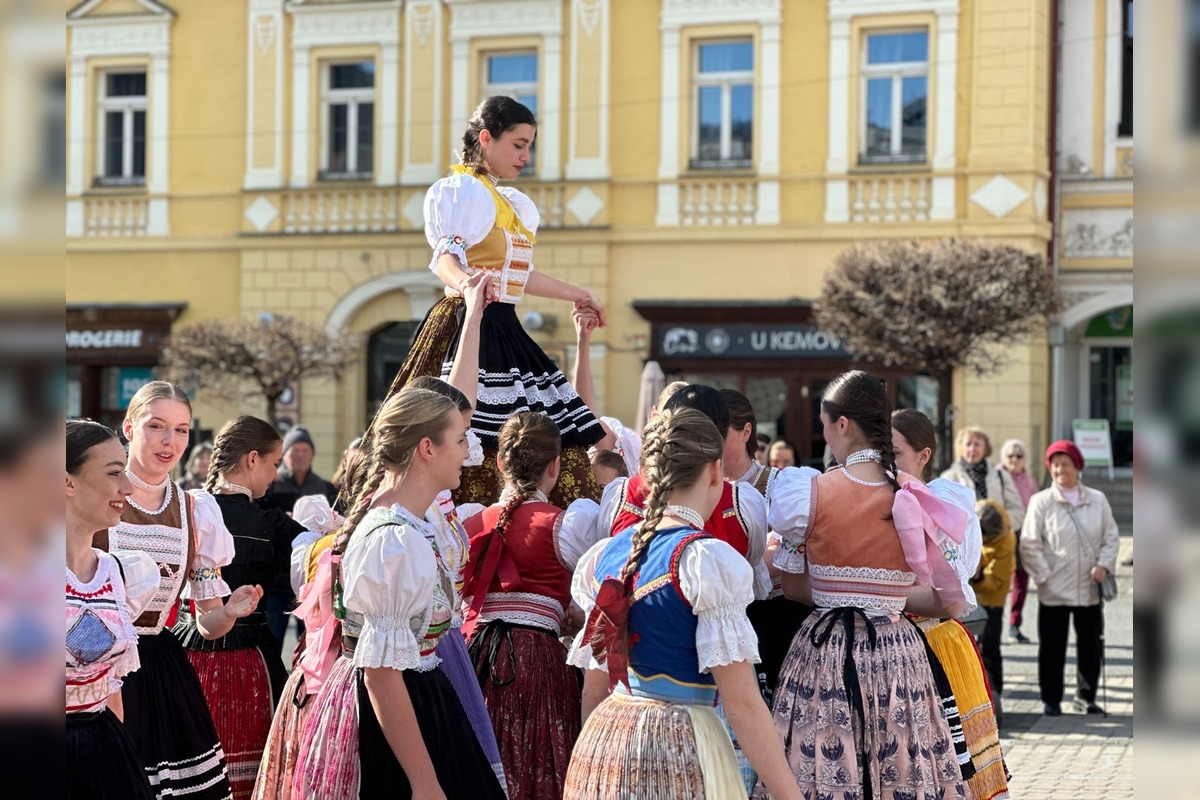 FOTO: Jar dorazila do centra Banskej Bystrice, foto 11