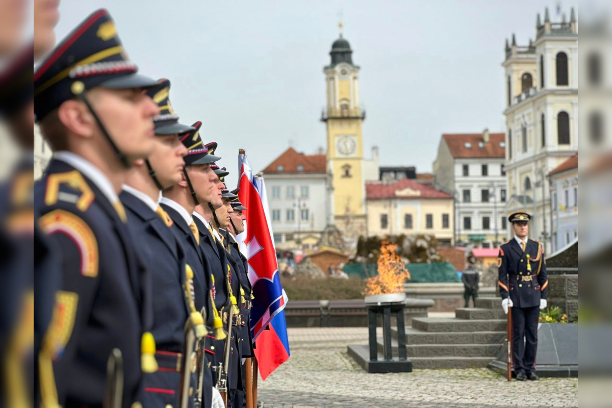 FOTO: V Banskej Bystrici si pripomenuli 81. výročie oslobodenia mesta, foto 5