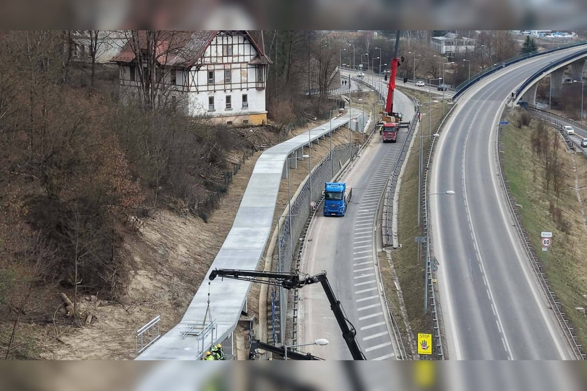 FOTO: V Brezne pokračujú práce na cyklolávke, foto 5