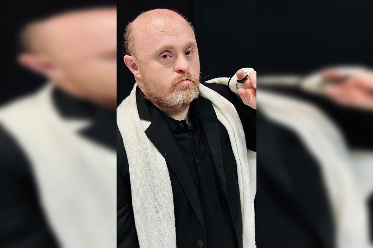 FOTO: Divadlo z Pasáže oznámilo smrť herca Petra Hudeca, foto 5