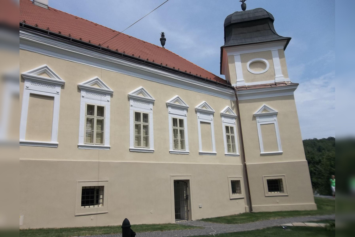 FOTO: Kaštieľ Imre Madácha v Dolnej Strehovej, foto 2