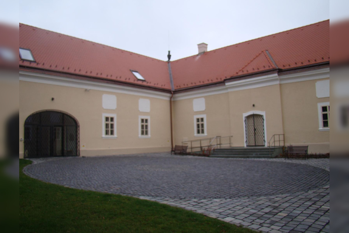 FOTO: Kaštieľ Imre Madácha v Dolnej Strehovej, foto 5