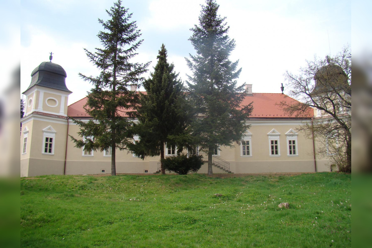 FOTO: Kaštieľ Imre Madácha v Dolnej Strehovej, foto 6