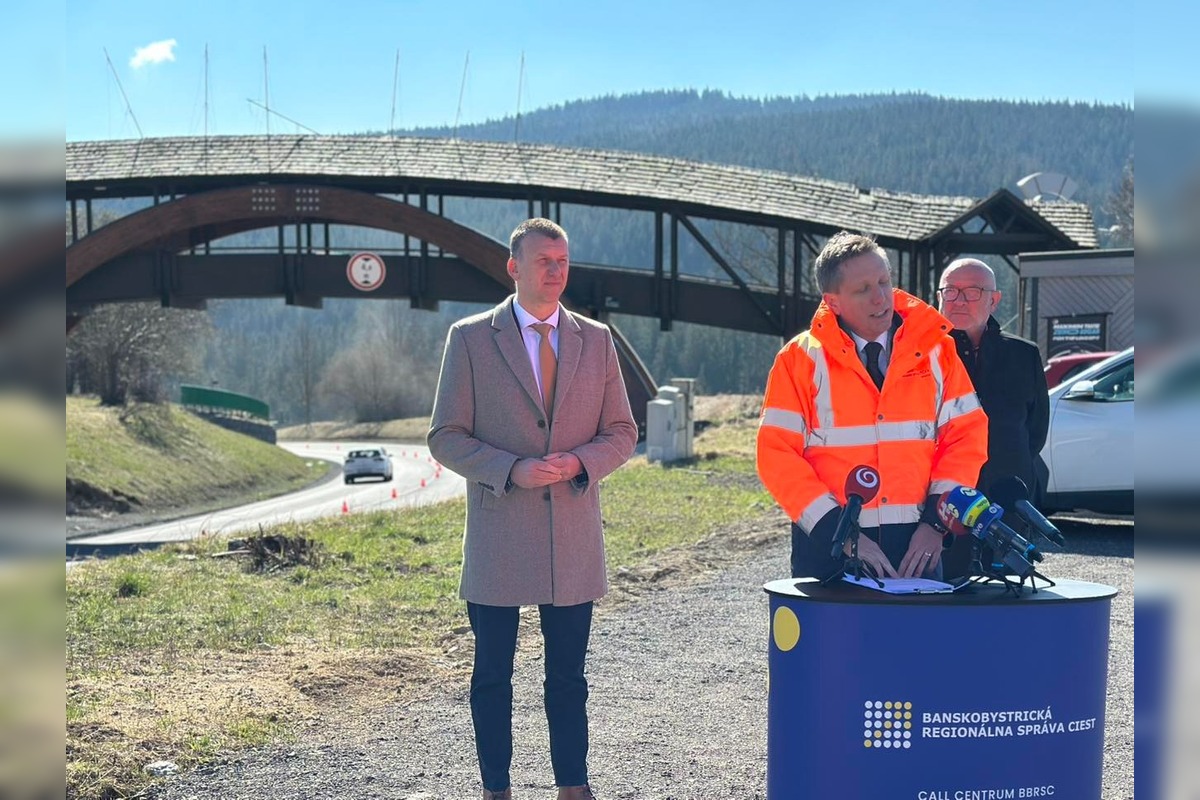 FOTO: Odsúdení z Banskej Bystrice pomáhajú na Donovaloch, foto 3