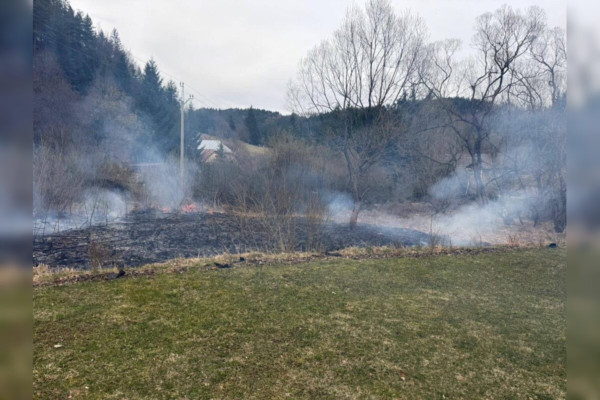 FOTO: Hasiči zasahovali pri dvoch požiaroch v Banskobystrickom kraji, foto 2