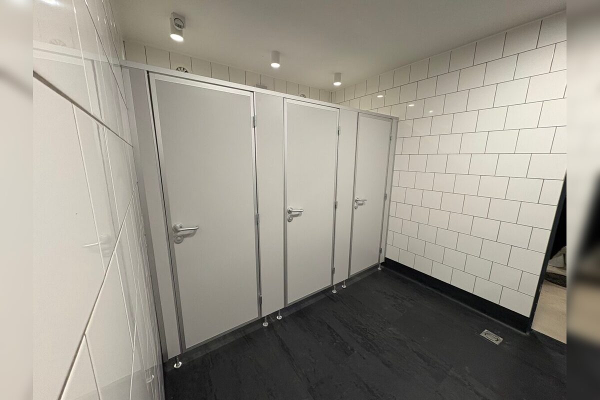 FOTO: Toalety na Námestí SNP v Banskej Bystrici, foto 2