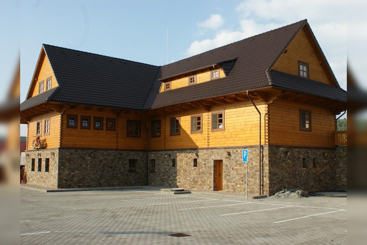 FOTO: Obľúbená koliba v Kriváni je na predaj, foto 1