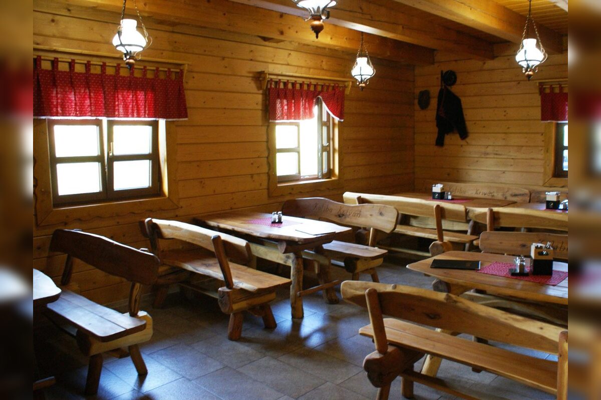 FOTO: Obľúbená koliba v Kriváni je na predaj, foto 4