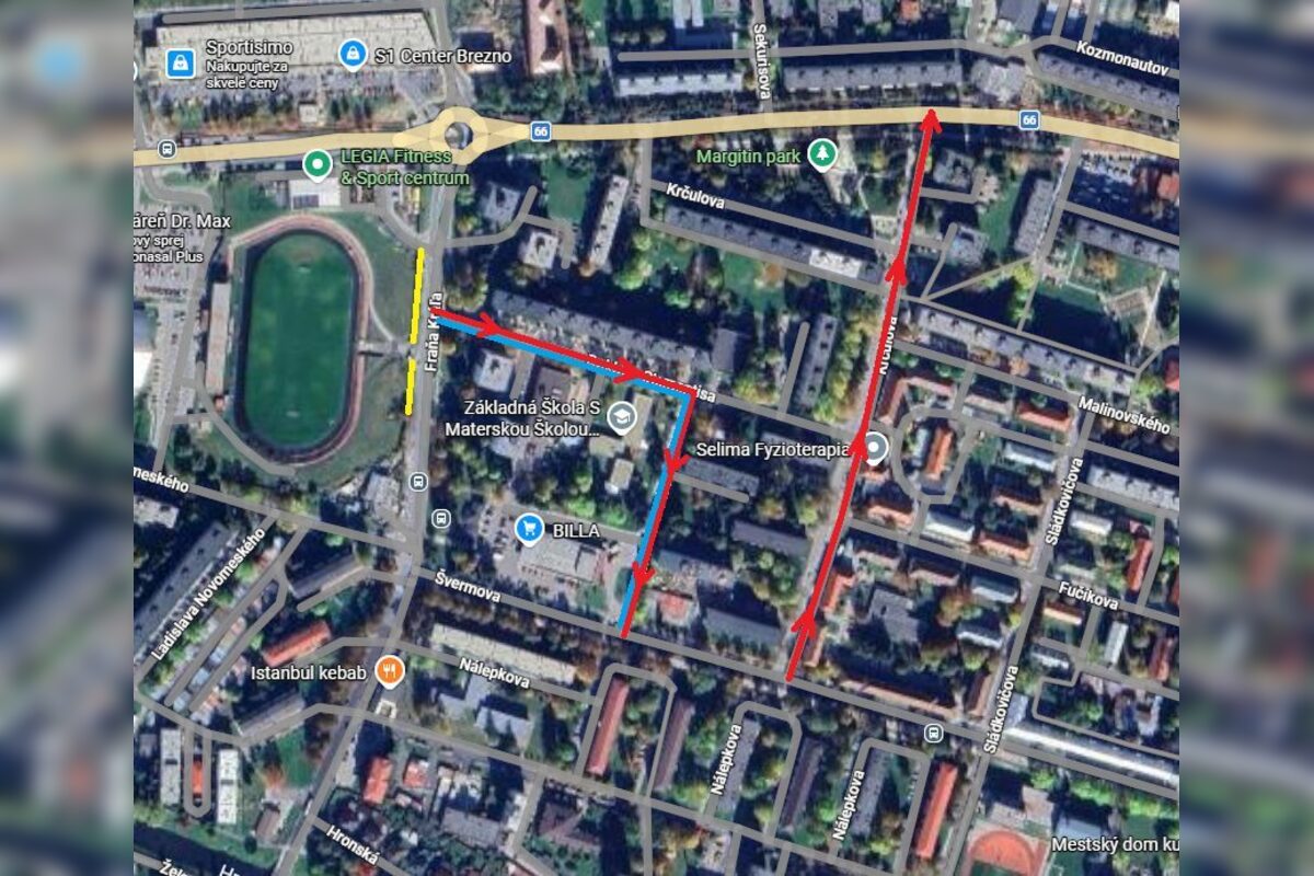 FOTO: Pozor na dopravu v Brezne. Mesto spúšťa výstavbu kruhového objazdu, foto 2