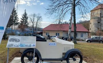 FOTO: Prvé slovenské auto