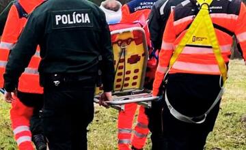 FOTO: Transport zraneného muža z Detvy