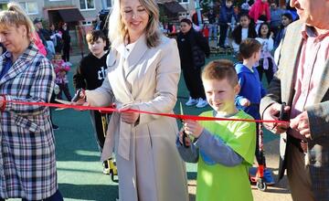 FOTO: Otvorenie vnútrobloku v Revúcej