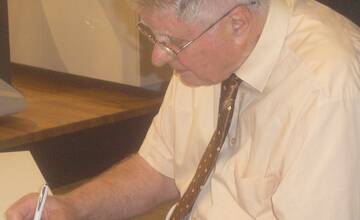 FOTO: Krst Bilyho novej knihy Maximinimá