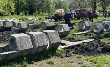 FOTO: Ikonické detské ihrisko Hexagon v Banskej Bystrici už čoskoro znovu otvoria